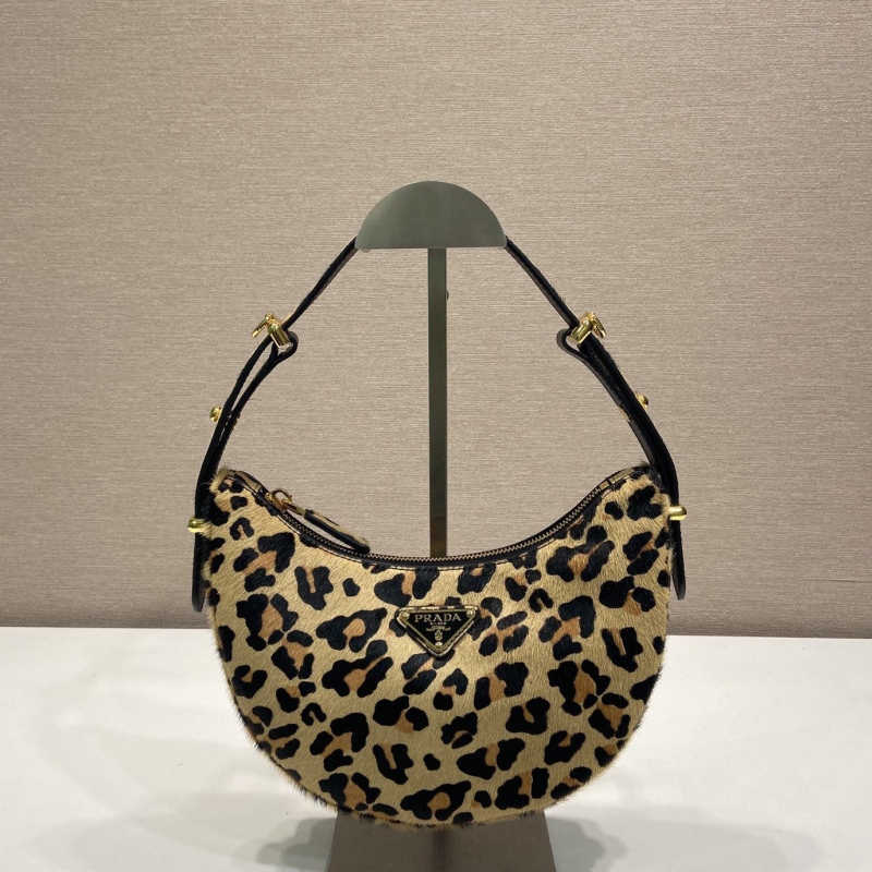 Pra*a hobo bags